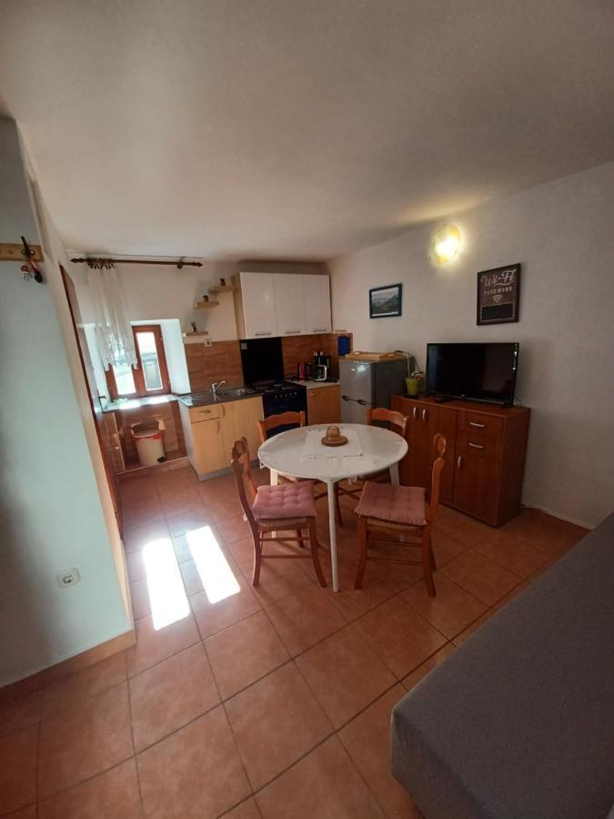 Apartment Mondo Baška Buitenkant foto